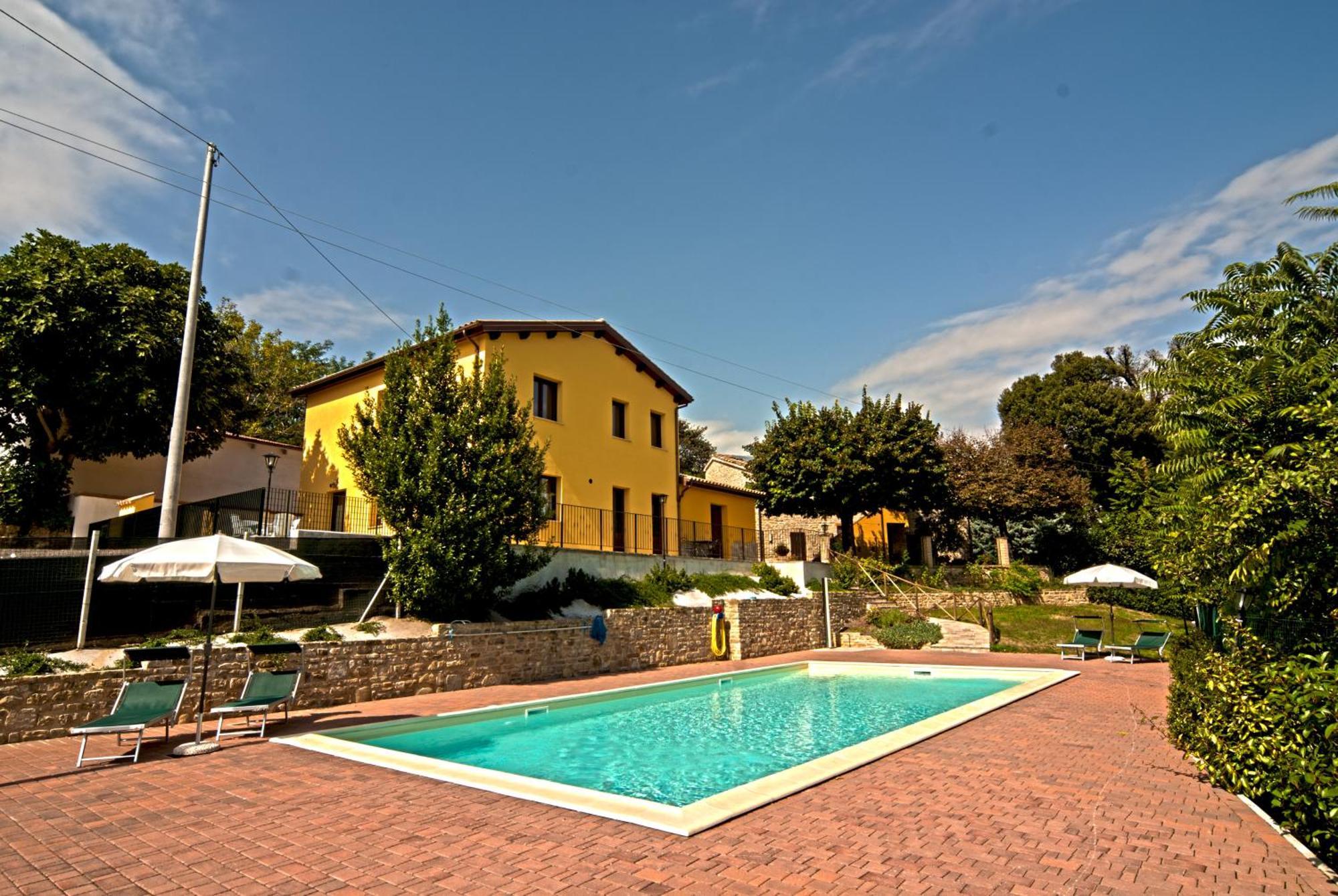 Country House Il Tiglio Mergo Luaran gambar