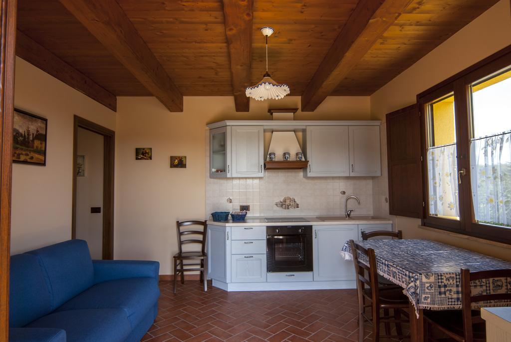 Country House Il Tiglio Mergo Luaran gambar