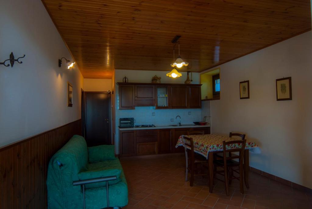 Country House Il Tiglio Mergo Bilik gambar