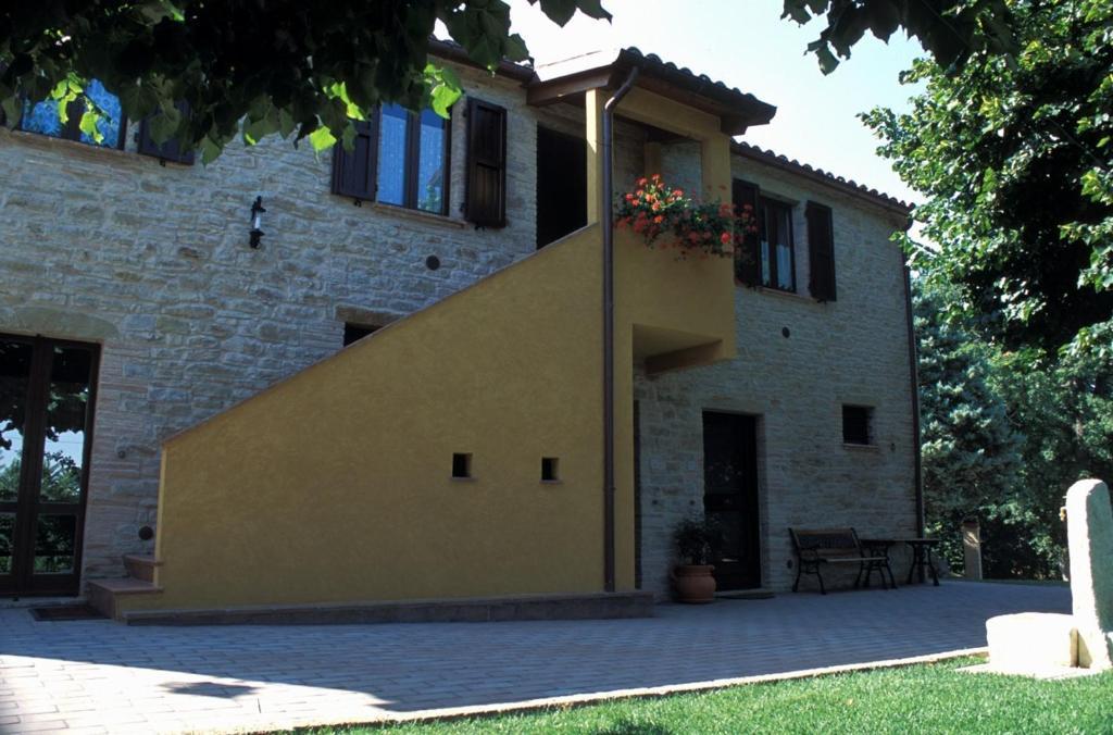 Country House Il Tiglio Mergo Luaran gambar